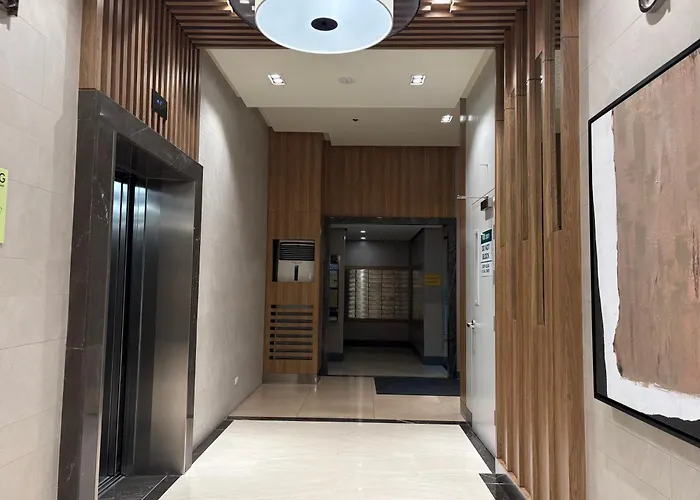 Aparthotel The Salcedo Condotel *