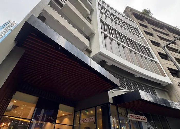 Aparthotel The Salcedo Condotel Manila
